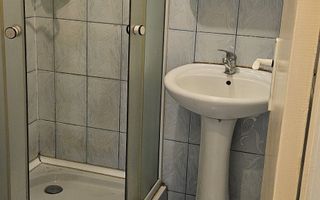 Apartamenr 1 camera 20mp ,aproape de spital si UMF - Poză 8