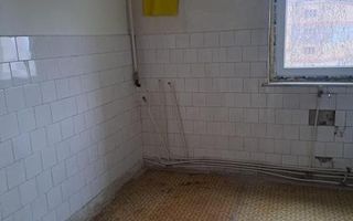 Apartament 2 camere, 48 mp utili, balcon, lift, Ampoi 2, Alba Iulia - Poză 3