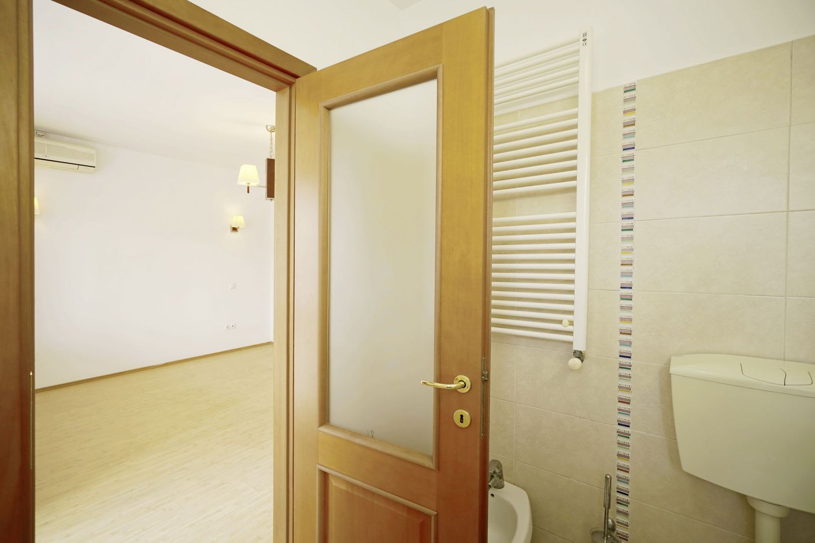 Vila Voluntari, stradal - Poză 32