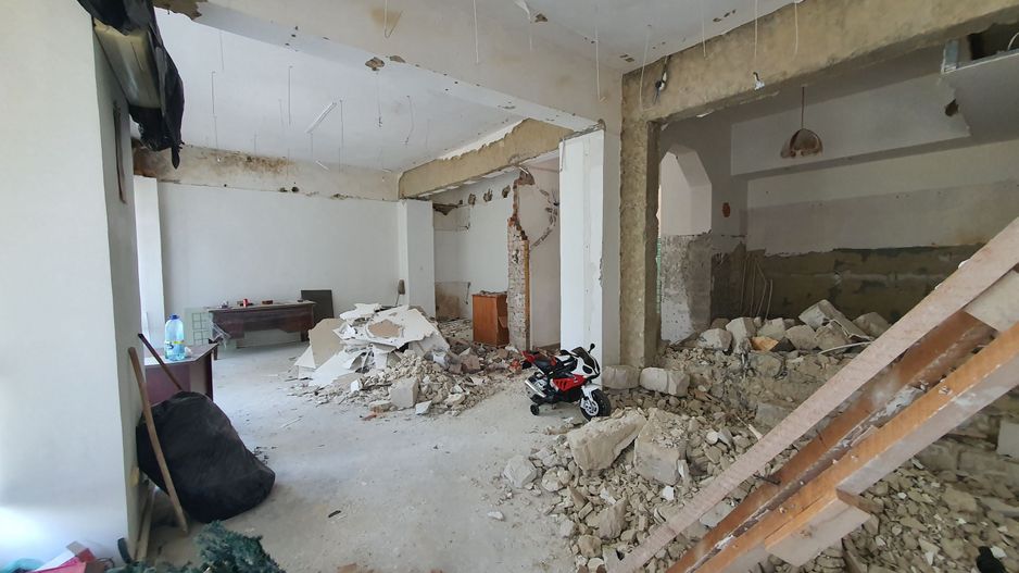 DE ÎNCHIRIAT - Spațiu comercial 145 mp, zona CARTIER; - Poză 4