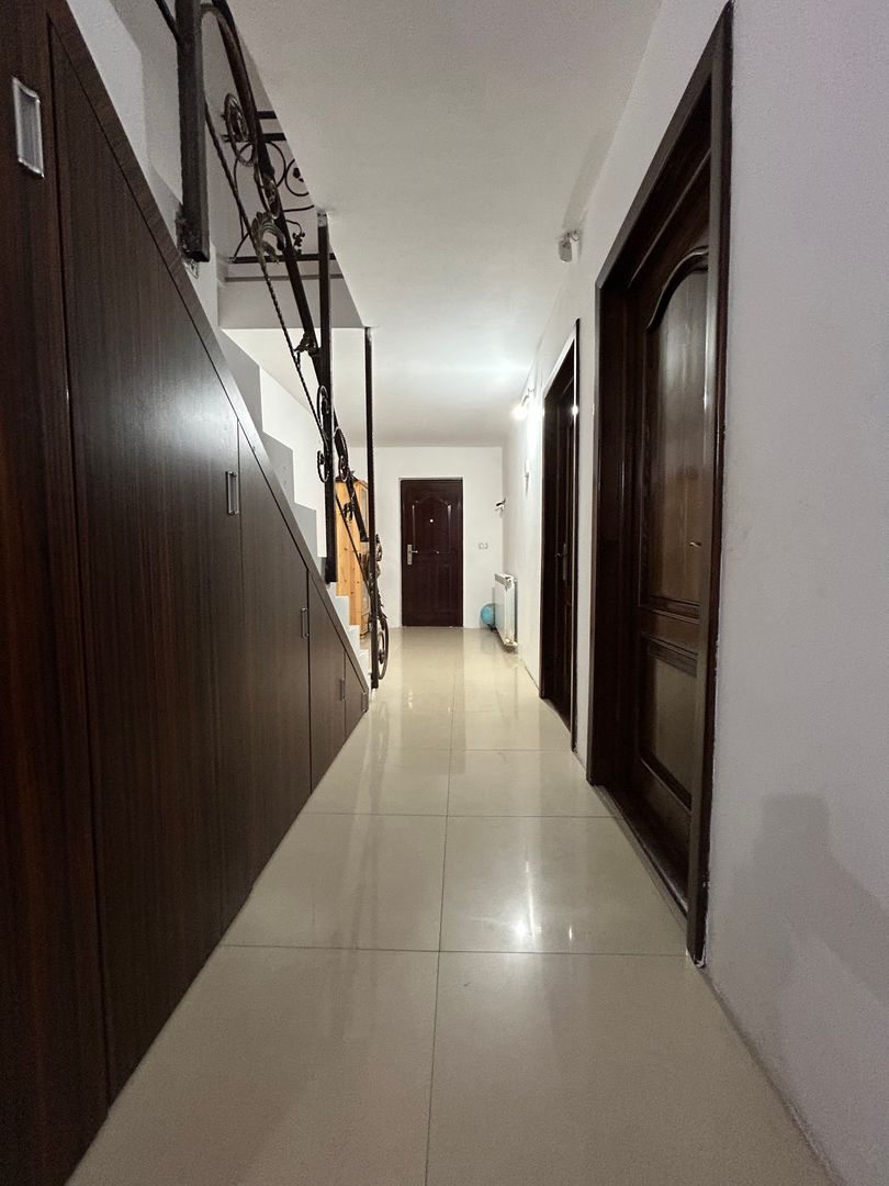 Casa P+1 din BCA ideala pentru o familie antreprenoare – Pecineaga - Poză 13