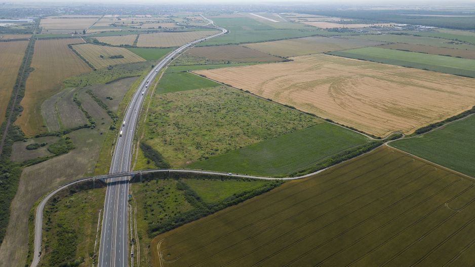 Teren 12 ha la Autostrada A1 cu PUZ aprobat - Poză 5