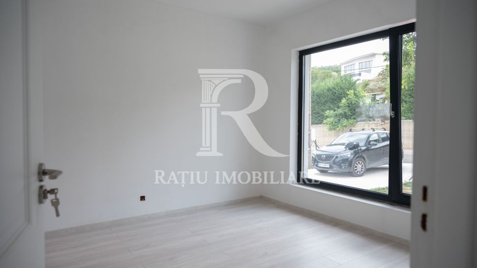 Casă modernă de vânzare | 3 dormitoare | Teren 750 mp | Oradea - Poză 12