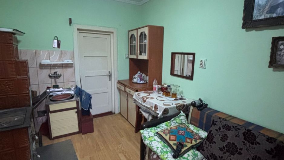 Casa de Vanzare in zona Suseni, in Cugir - Poză 8