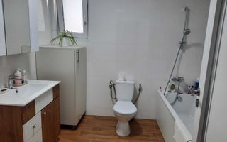 Casa de vanzare 120 mp / curte 300 mp / doua locuri de parcare - Poză 6
