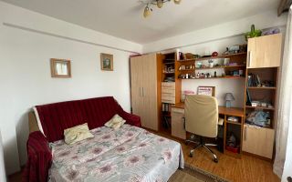 De vânzare apartament cu 3 camere, zona Gării - Poză 1