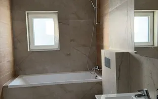 TVA INCLUS! Casa traditionala napoletana gata de mutat! - Poză 11