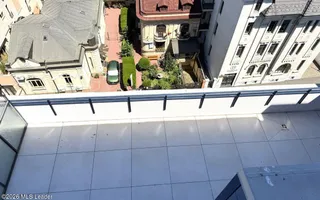 Polona - Duplex 256 mpu, 6 camere, etaje 6+7, panorama, terase 52 mp - Poză 22