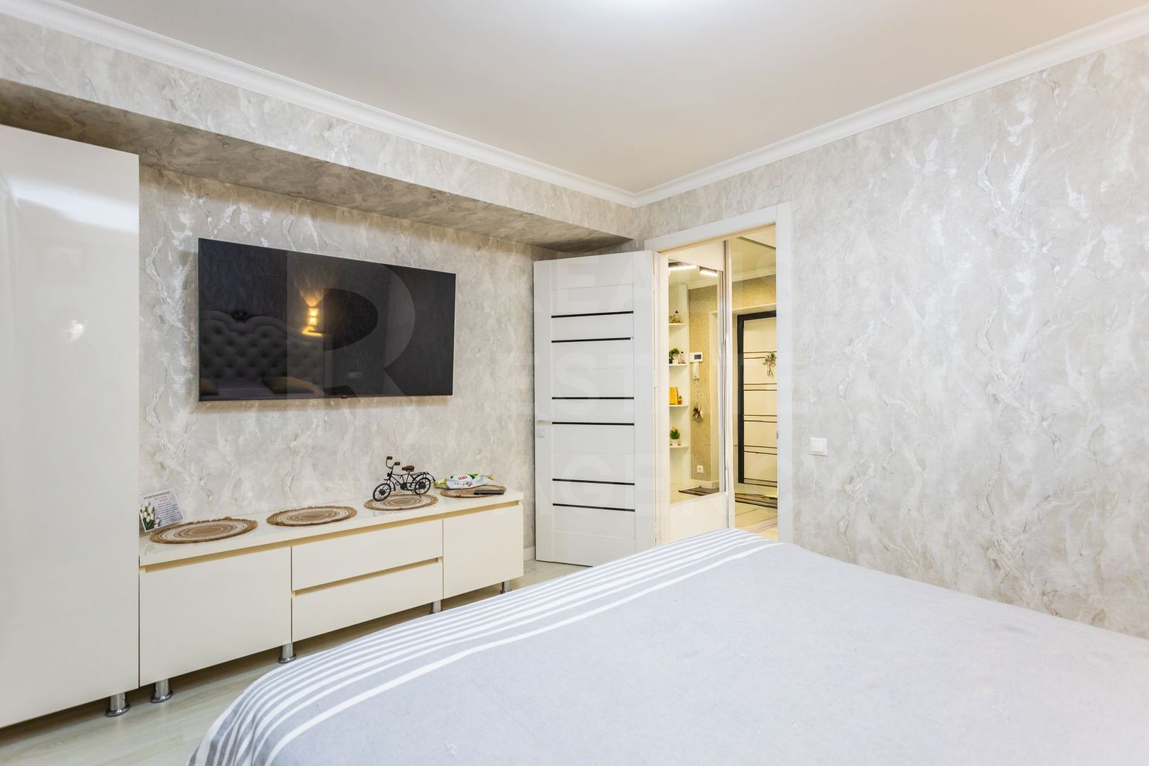 Vânzare, apartament, 3 camere, str. Voluntarilor, Ciocana - Poză 2