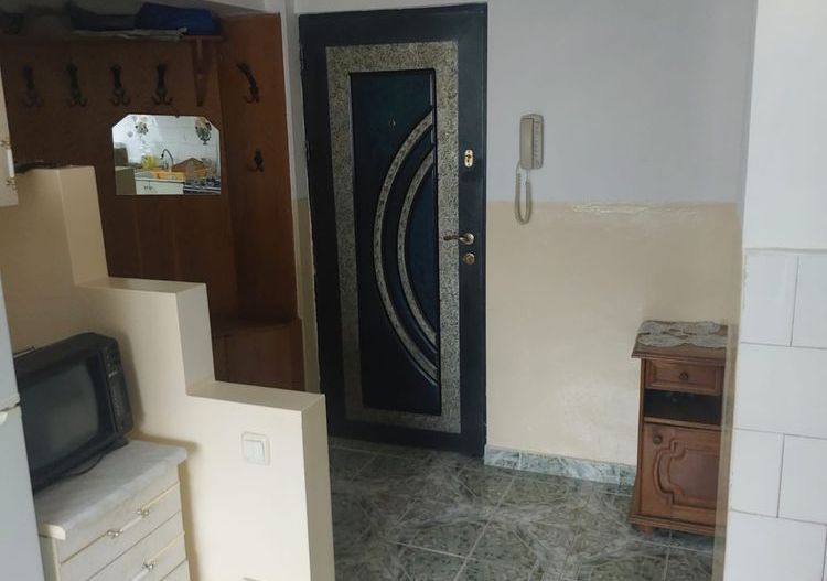 BRASADAS vinde ap 2 cam etaj 4/4 Micro 16. - Poză 7