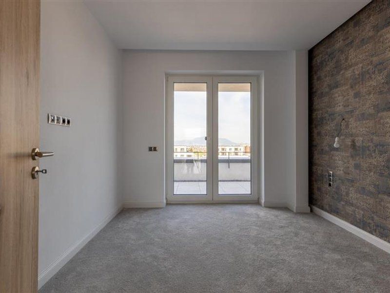 Vindem penthouse 4 camere FINALIZAT zona Coresi - Avantgarden - Poză 11