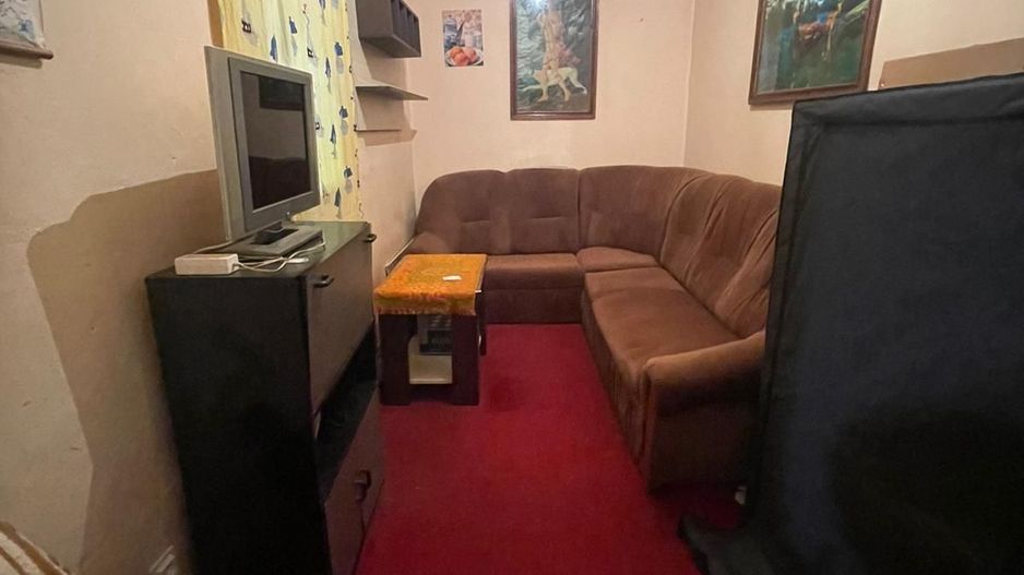 Apartament situat la casa de inchiriat cu 2 camere in Alba Iulia - Poză 2