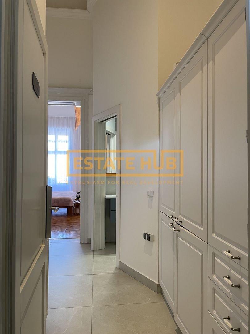 Apartament spectaculos de 125 mp in centrul istoric pe Str. Eroilor - Poză 3