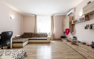 REZERVAT!Apartament 2 camere spatios la casa individuala zona centrala - Poză 3