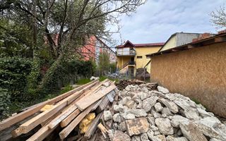 Imobil 7 camere zona Hasdeu -SemiCentral | Curte proprie si acces auto - Poză 12