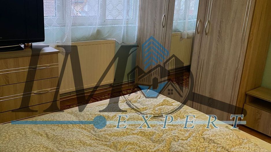 Casa de vanzare in zona Centru Alba Iulia - Poză 3