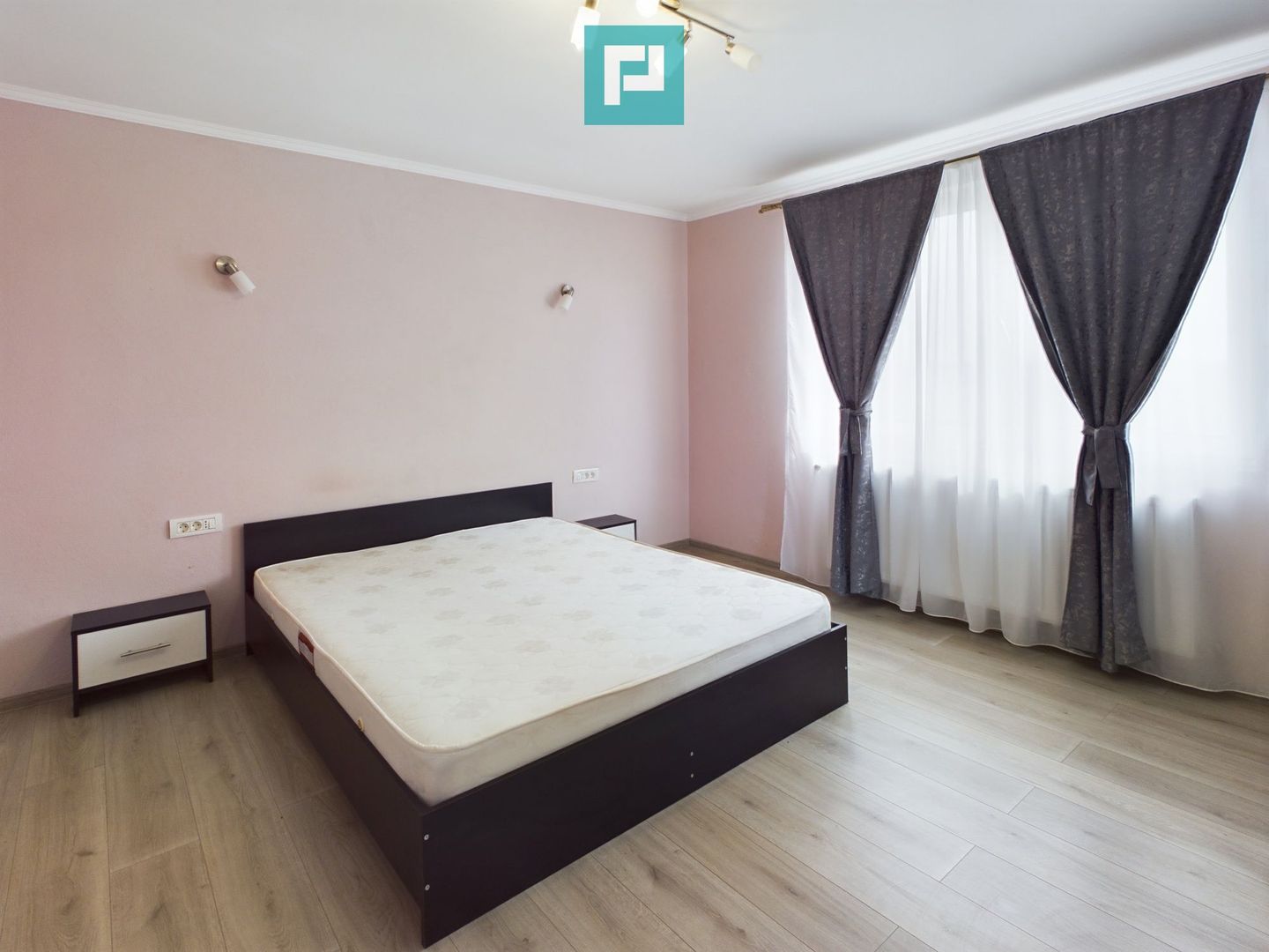 Casă cu 3 camere în Aradul Nou - Poză 6