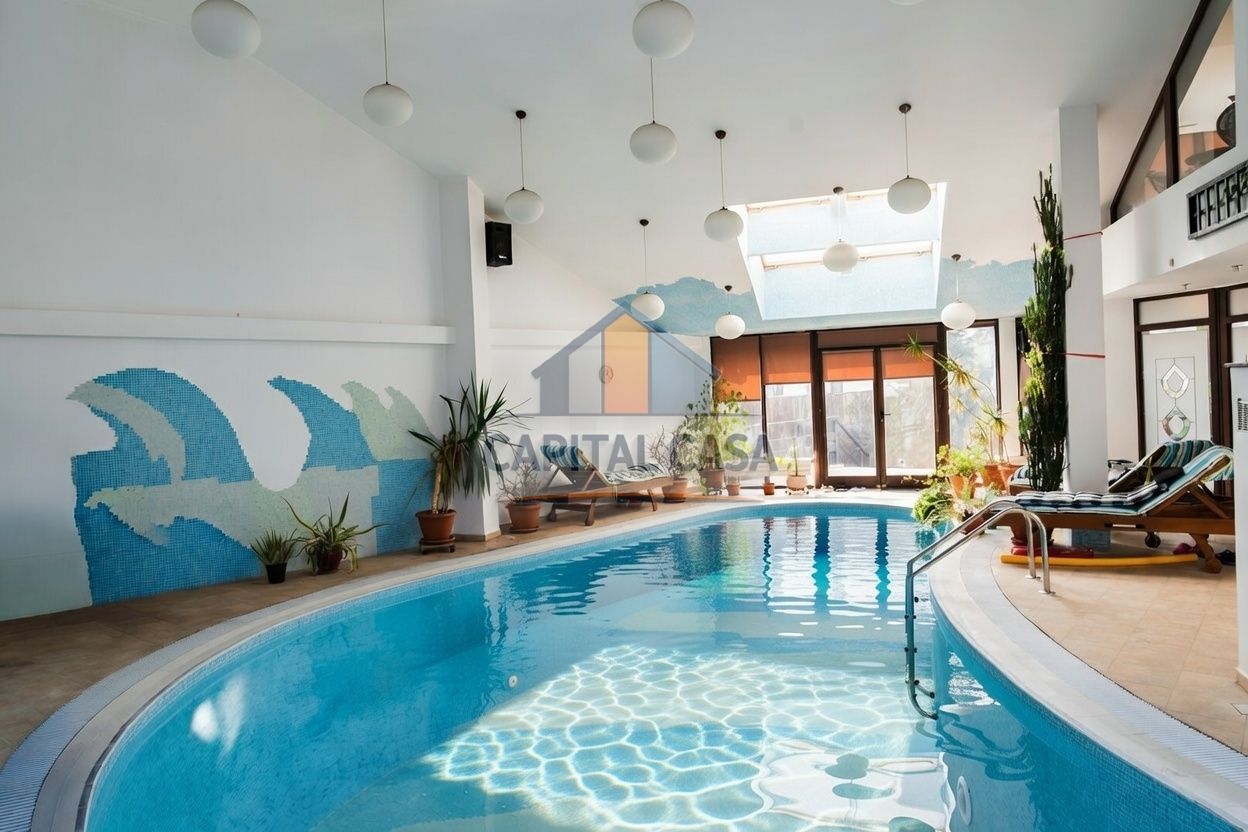 ​Vilă de Lux Unică în Ploiești | 690 mp Utili | Piscină Interioară - Poză 8