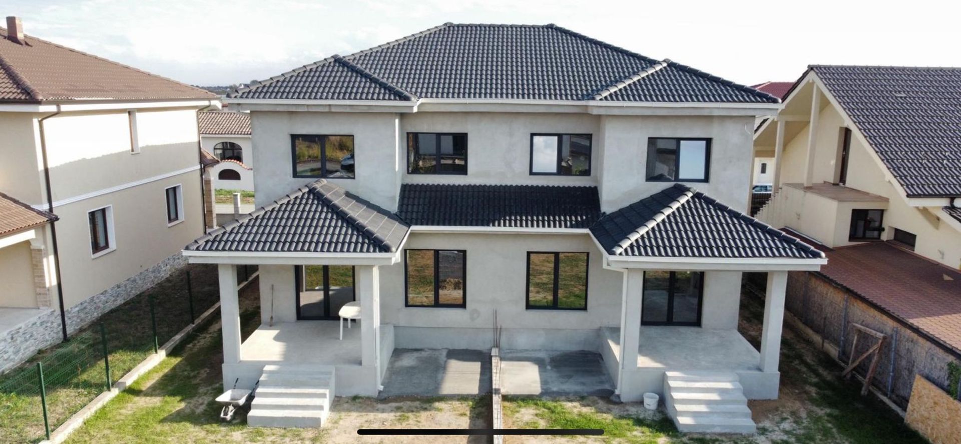 Duplex - 3dormitoare - 3 bai - 175.000€ | Ghiroda | - Poză 1