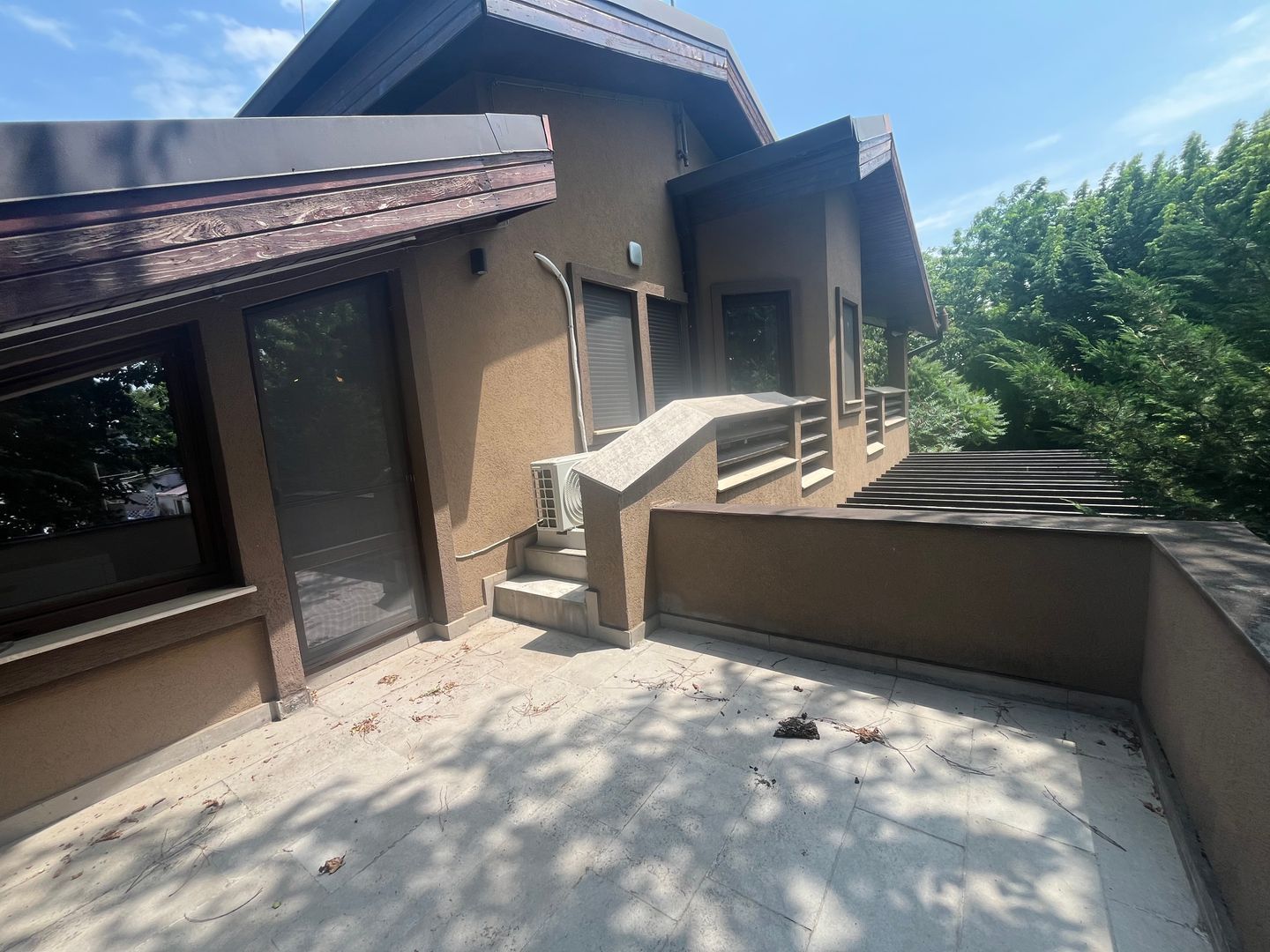 ANDRONACHE | Vila 4 Camere | Garaj | Curte Verde | Ciubar & BBQ - Poză 23