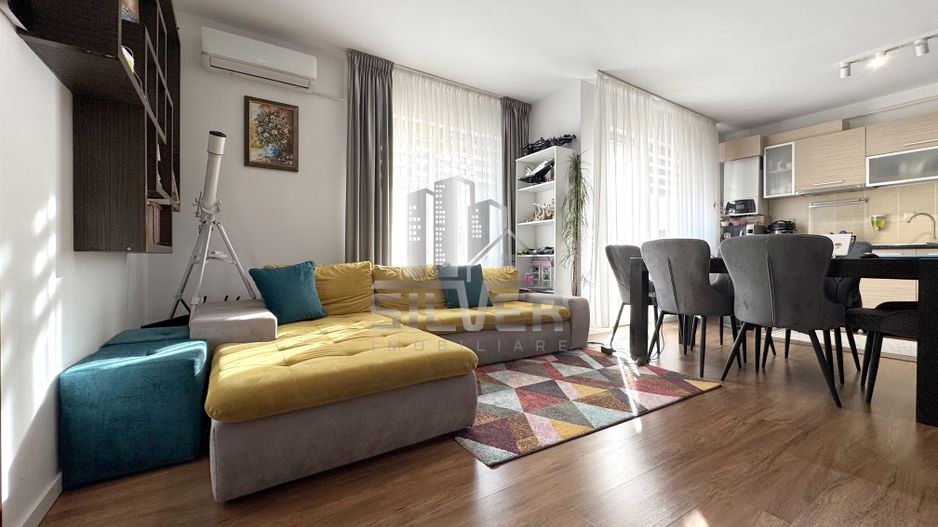 Apartament cu 3 camere la cheie+2 parcari. - Poză 1