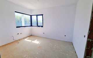 Casă individuală, 4 camere, teren 284 mp, Cristian - Poză 8