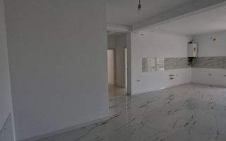 Apartament cu 3 camere si un loc de parcare - Poză 2
