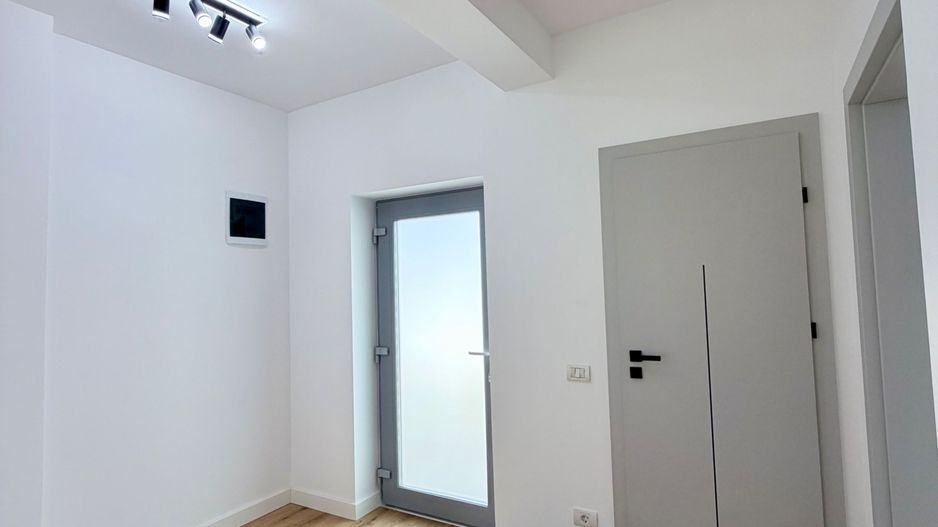 DUPLEX MOBILAT SI UTILAT - Poză 13