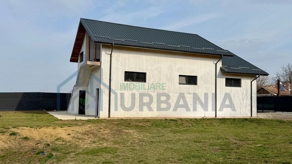 Casă + Garaj Spatios * Direct de la proprietar * Fără Comision * - Poză 1