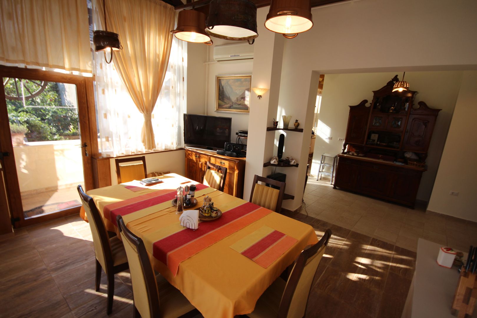 Vila frumoasa de vanzare in zona Balcescu! - Poză 35