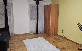 Garsonieră de închiriat Sibiu | Broscărie | 28 mp, etaj 2, lift - Poză 3