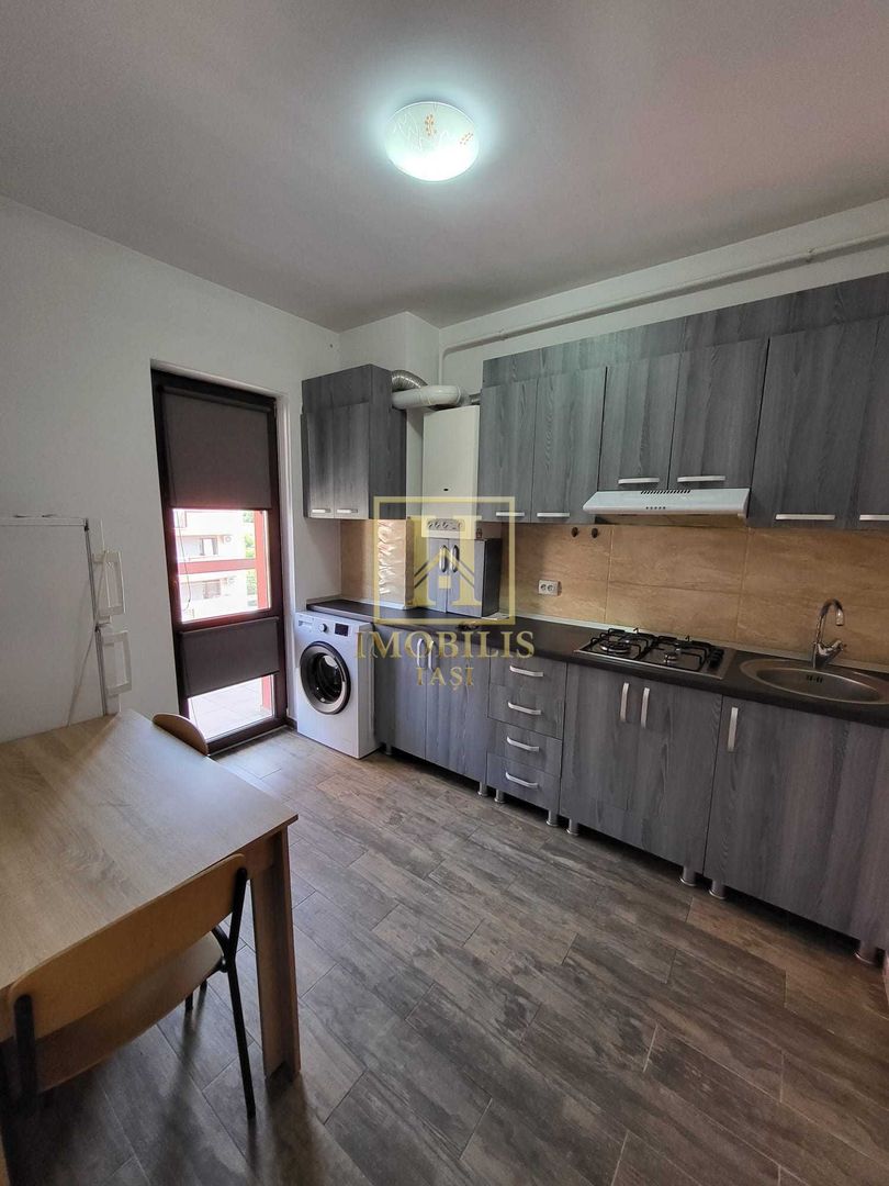 Apartament cu o camera, decomandat, 41mp, Tudor Vladimirescu - Poză 3