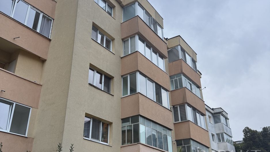 Apartament cu 2 camere decomandat pe str Nicolae Titulescu - Poză 7