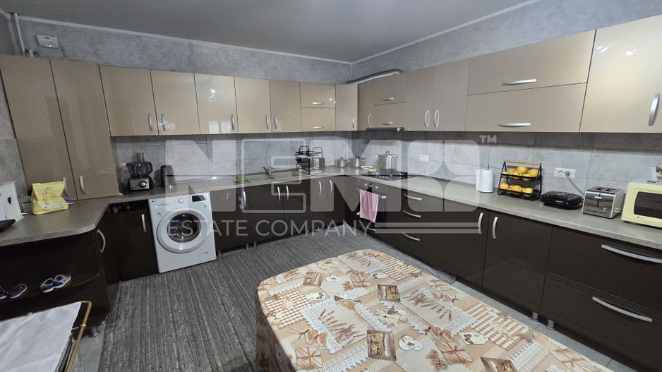 Casă spațioasă | Rădăuți - Poză 3