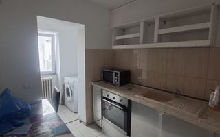 Apartament 3 camere decomandat | Ultracentral | Etaj 10/10 | Aproape de UMF - Poză 9