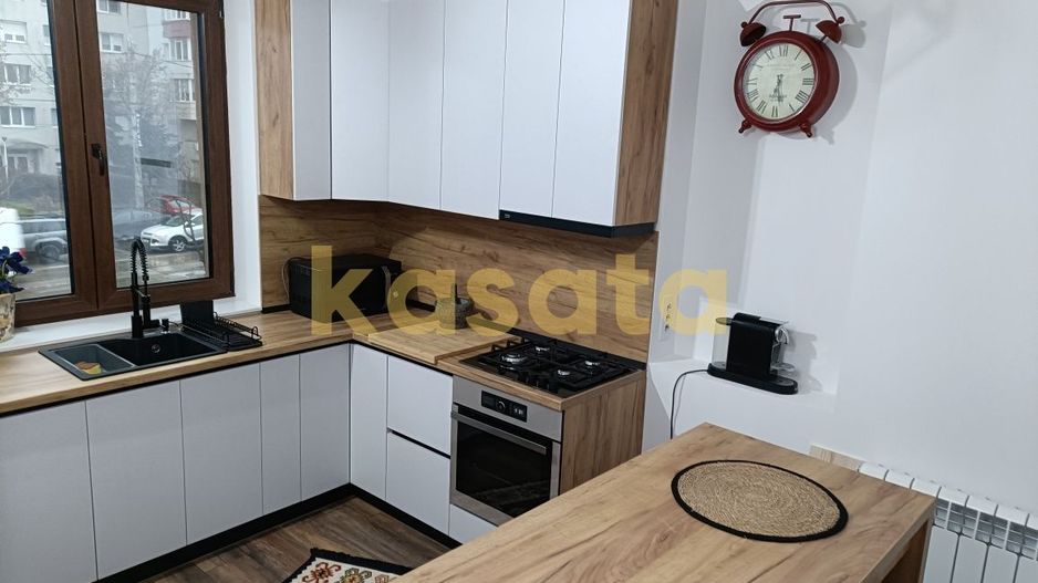 Apartament de 4 camere de închiriat – Bulevardul Ion Mihalache - Poză 2