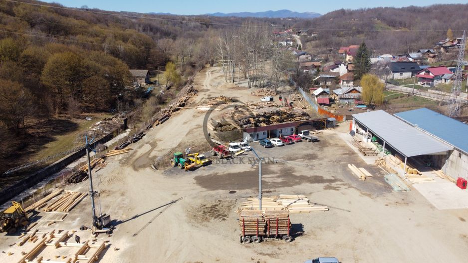 Teren 31.000 MP + Constructie 800 MP de vanzare | Valenii de Munte - Poză 1