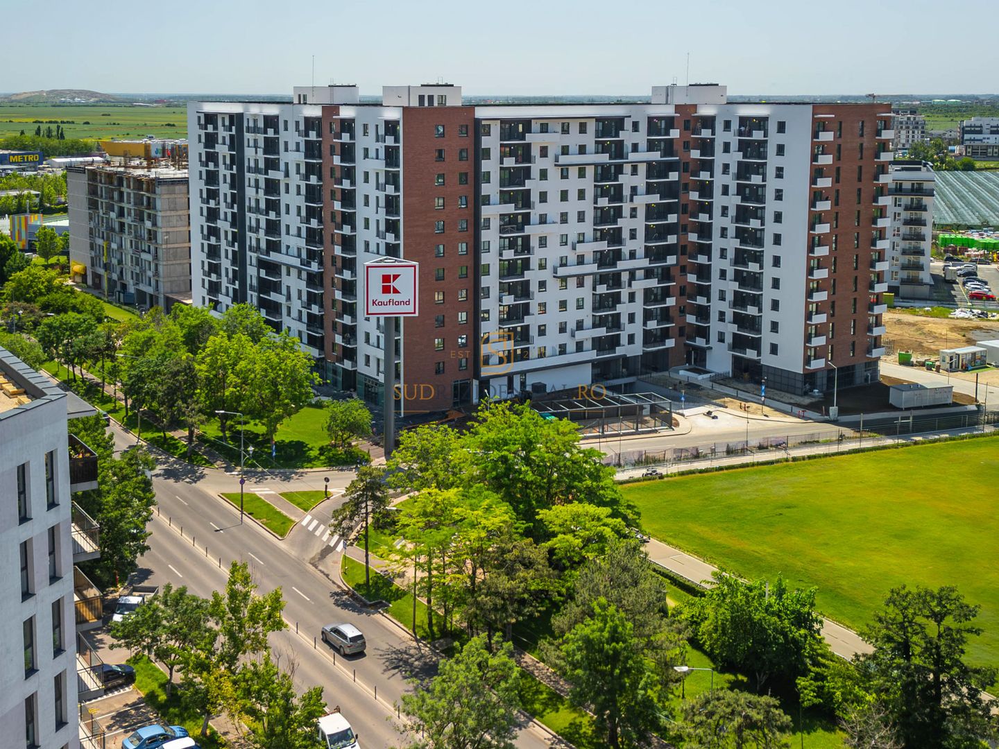 De închiriat 2 camere, Vienna Parkside, Mobilat + Parcare - Poză 17