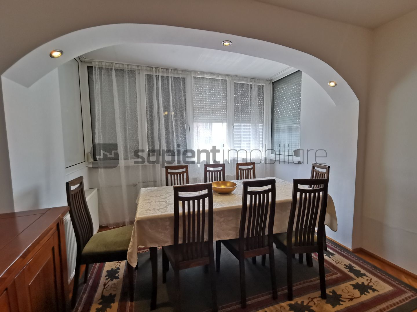 De închiriat apartament cu 4 camere, Bd. Decebal - Poză 10