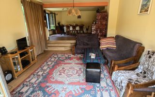 Casa/Vilă  aproape de pădure Vâlcele + 1235 m² teren 160.000 EURO - Poză 4