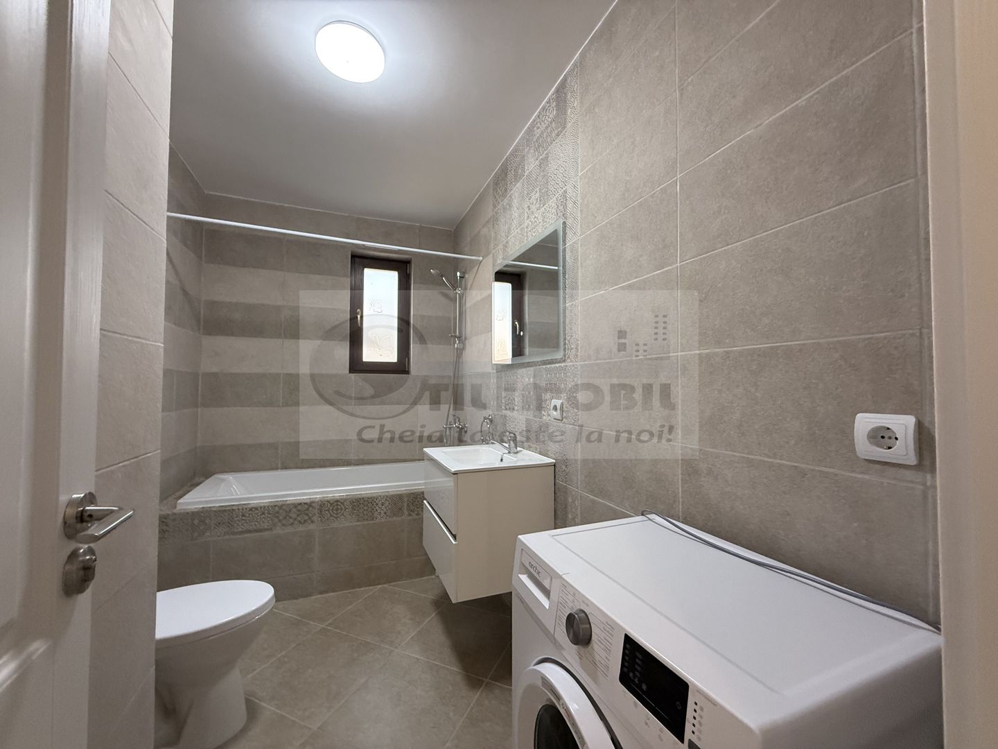 2 CAM , LUNCA CETATUII, DECOMANDAT , LOC PARCARE, PRIMA INCHIRIERE - Poză 10