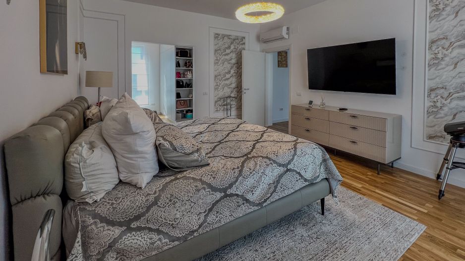 Vilă individuală elegantă, complet mobilată și utilată, lângă parcul și pădurea din Corbeanca - Poză 24