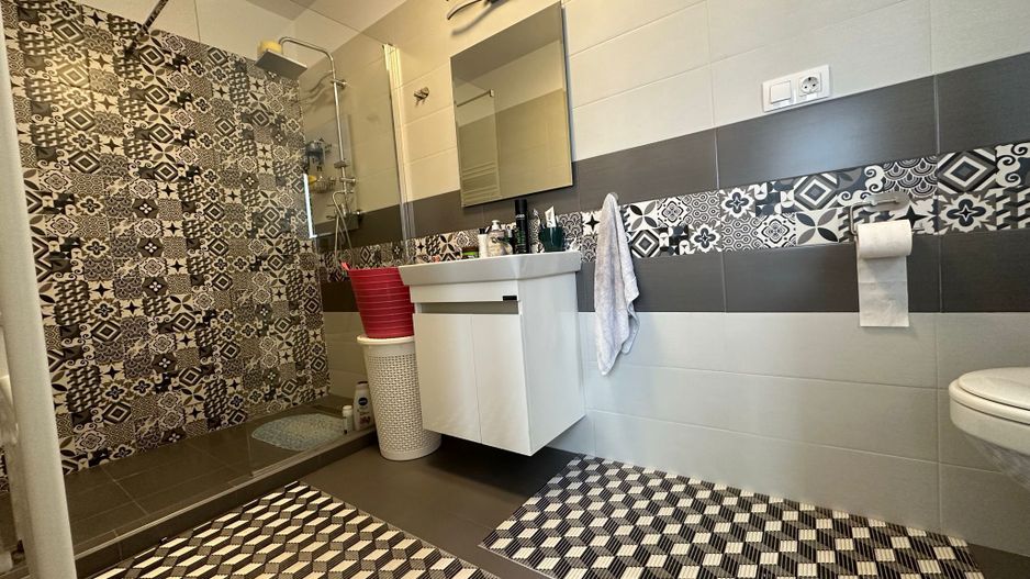 Casă de vânzare cu 3 dormitoare și curte – Ghimbav, Brașov - Poză 12