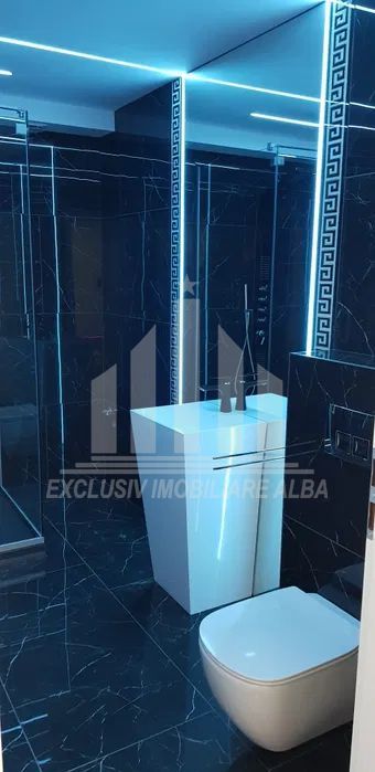 Apartament cu 2 camere de vanzare, Centru - Poză 6