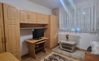 Chirie, garsonieră, mobilată, utilată, parter Blv Dacia. 250 Euro/lună - Poză 2