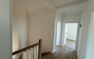 Duplex cu 5 camere gata de mutat - Poză 8