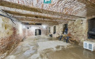 Spațiu ultracentral la demisol - Poză 3