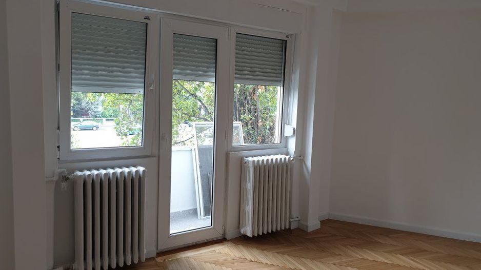 Manastire Casin apartament 4 camere - etaj 1 - in vila - Poză 6