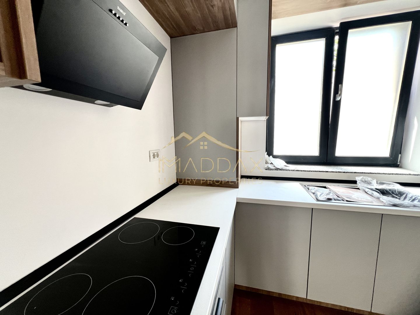 Apartament 3 Camere | De Inchiriat | Aviatiei | 2 bai - Poză 4