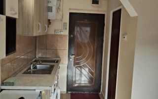 BRASADAS vinde garsonieră situată la etajul 4/ 4 în Micro 17 - Poză 4